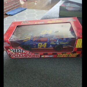 1997 Racing Champions 1:24 #94 Bill Elliott/Mac Tonight Diecast Car